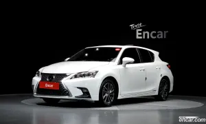 Lexus Ct200h ZWA10 1.8 Supreme 2019