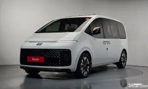 Hyundai Staria Inspiration 4WD Lounge 7-Seater 2023