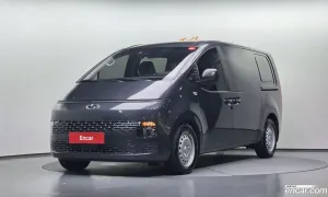 Hyundai Staria Smart Cargo 5-Seater 2023