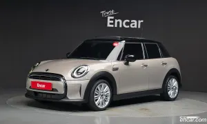 Mini Cooper 3rd 5-Door Classic Plus 2022