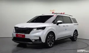 Kia Canival 9-Seater Signature 2023
