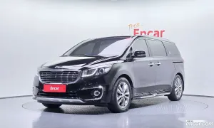Kia Canival 9-seater Prestige 2017