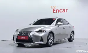 Lexus Is Supreme 2017