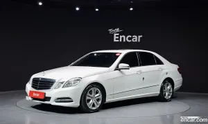 Mercedes-benz E-class E220 CDI Avantgarde 2012