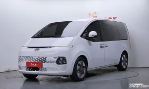 Hyundai Staria Modern Tourer 11-Seater 2021