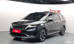 Kia Canival 9-Seater Signature 2023