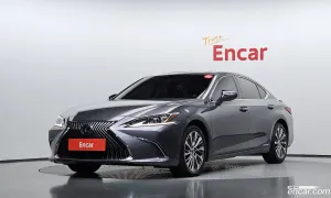 Lexus Es Luxury 2021