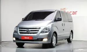 Hyundai Starex Modern 12-Seater Wagon 2015
