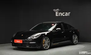 Porsche Panamera 3.0 AWD 2018