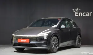 Tesla Model y L Long Range AWD 2026