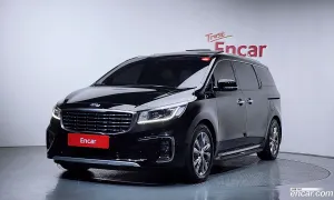 Kia Canival VIP 7-Seater Limousine 2018