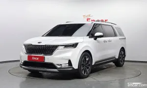Kia Canival 9-Seater Signature 2020