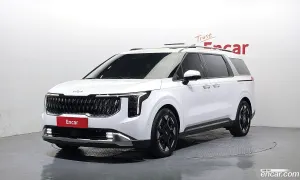 Kia Canival 7-Seater Signature 2024