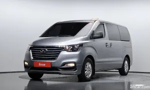 Hyundai Starex Smart Van 3-Seater 2019