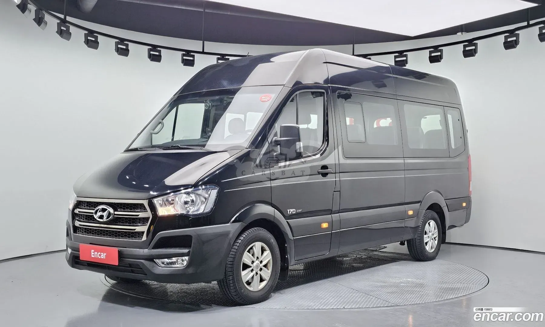 Hyundai Solati deluxe 15-seater 2019