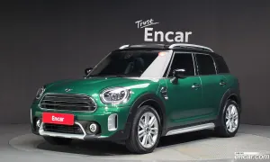 Mini Countryman 2nd Gen Classic Plus Launch Pack 2023