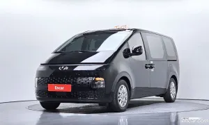 Hyundai Staria Modern Tourer 9-Seater 2023