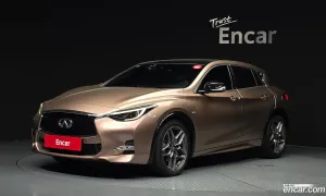 Infiniti Q30 2.0 Premium 2017