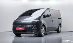 Hyundai Staria Modern Cargo 5-Seater 2023