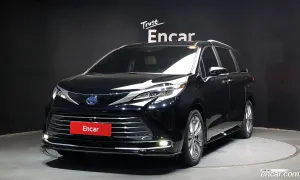 Toyota Sienna 2.5 Hybrid 2WD 2023