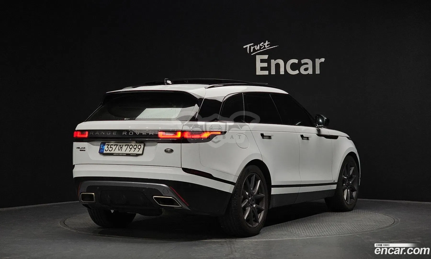 Land rover Range rover velar 3.0 P400 R-Dynamic HSE 2021