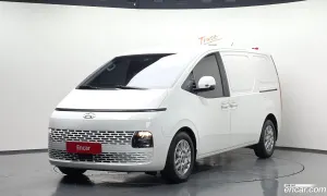 Hyundai Staria Modern Cargo 3-Seater 2021
