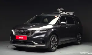 Kia Canival 9-Seater Signature 2022