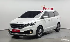 Kia Canival 9-seater Luxury 2018