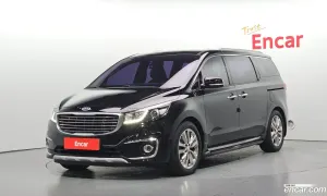 Kia Canival 9-seater Prestige 2016
