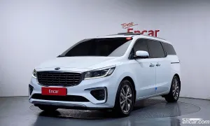 Kia Canival President 7-Seater Limousine 2019