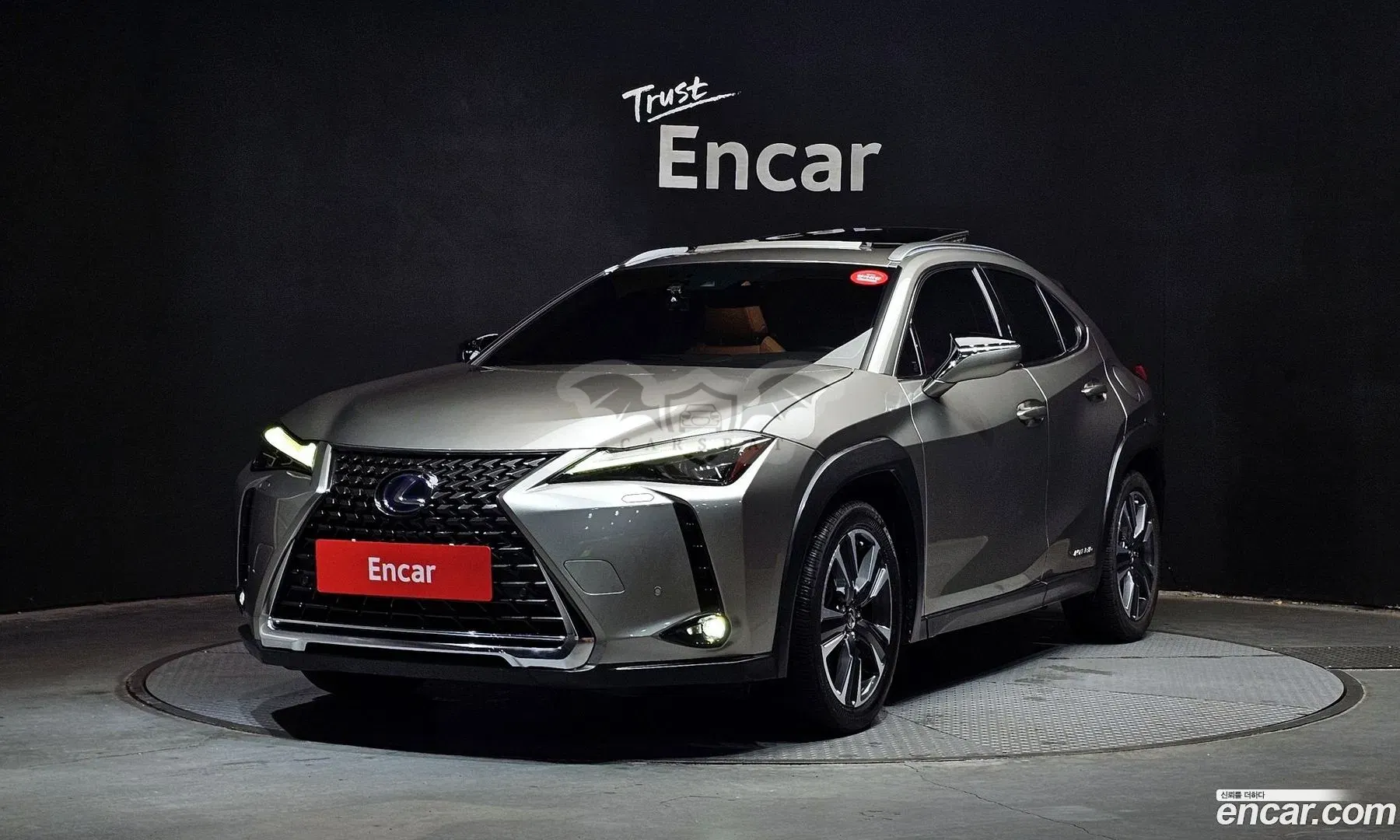 Lexus Ux 2.0 AWD 2019