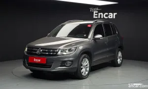 Volkswagen Tiguan 5N 2.0 TDI Comfort 2012