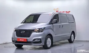 Hyundai Starex Smart Van 3-Seater 2020