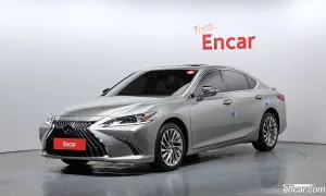 Lexus Es Luxury Plus 2023