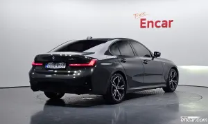 Bmw 3-series 320i M Sport 2025