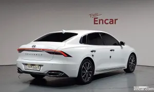Hyundai Grandeur Le Blanc 2.5 2022