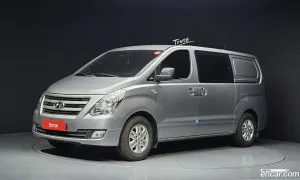Hyundai Starex Modern 5-Seater VAN 2017