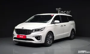 Kia Canival 9-Seater Luxury 2019
