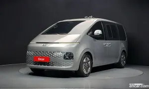 Hyundai Staria Modern Tourer 11-Seater 2023