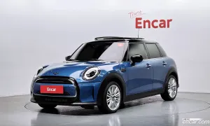 Mini Cooper 3rd 5-Door Classic Plus 2022