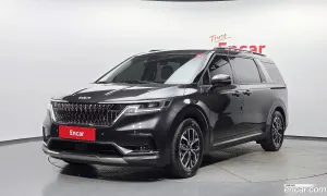 Kia Canival 9-Seater Noblesse 2023