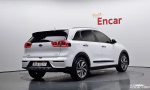 Kia Niro Prestige 2016