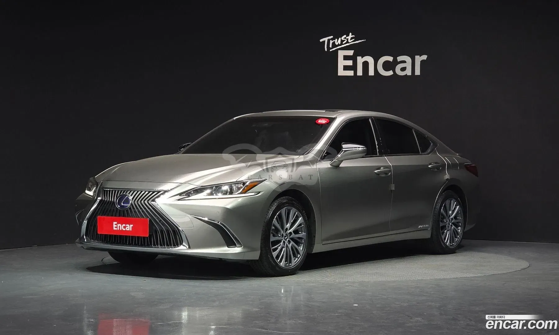 Lexus Es Luxury 2020