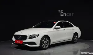 Mercedes-benz E-class E300 4MATIC Avnatgarde 2019