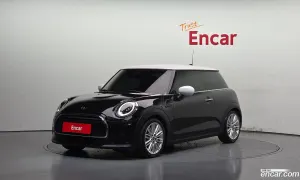 Mini Cooper Third Generation Classic 2022