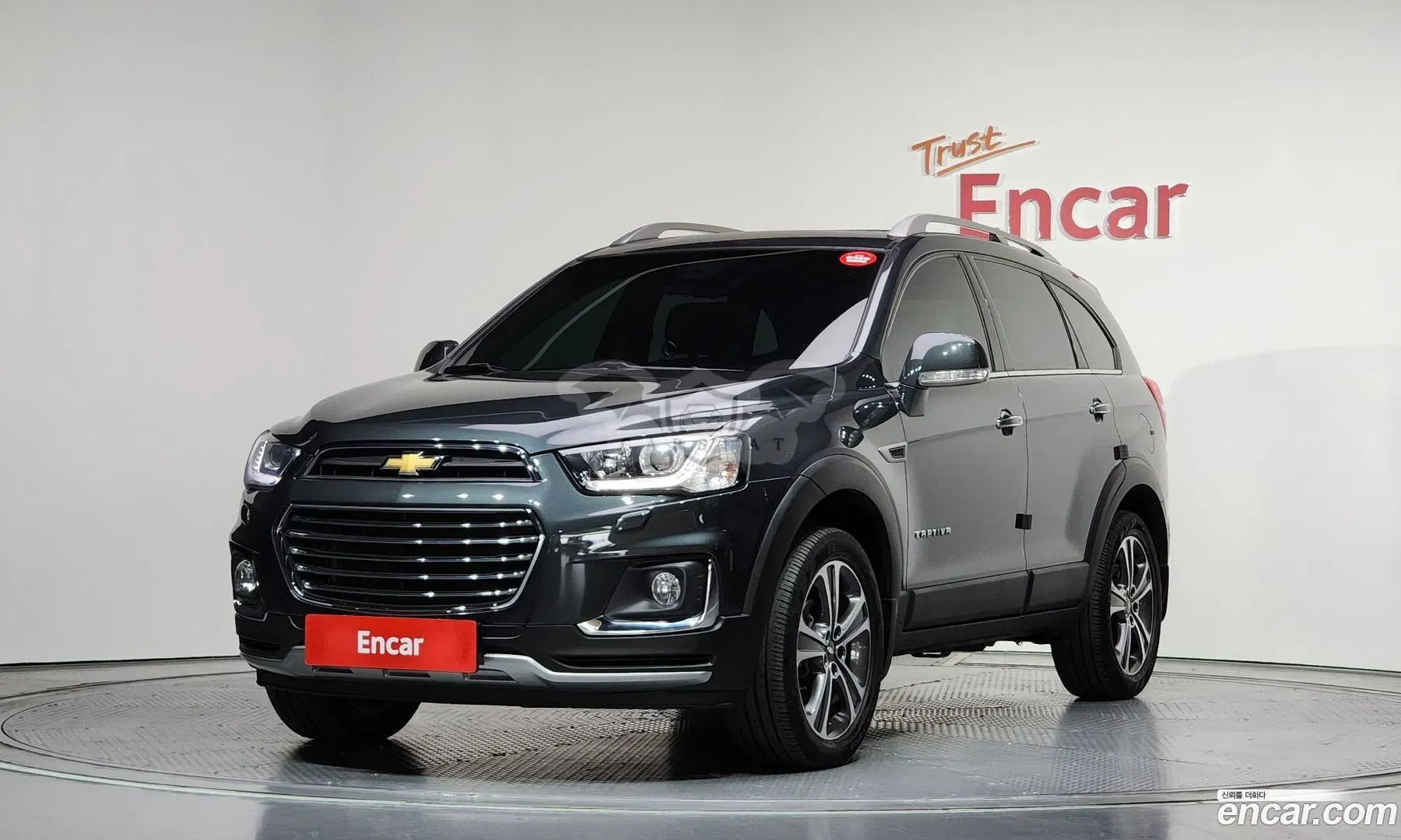 Chevroletgmdaewoo Captiva 2WD LT Deluxe pack 2016