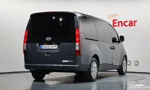 Hyundai Staria Modern Cargo 5-Seater 2025