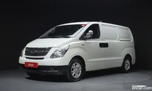 Hyundai Starex CVX Value 3-Seater VAN 2011