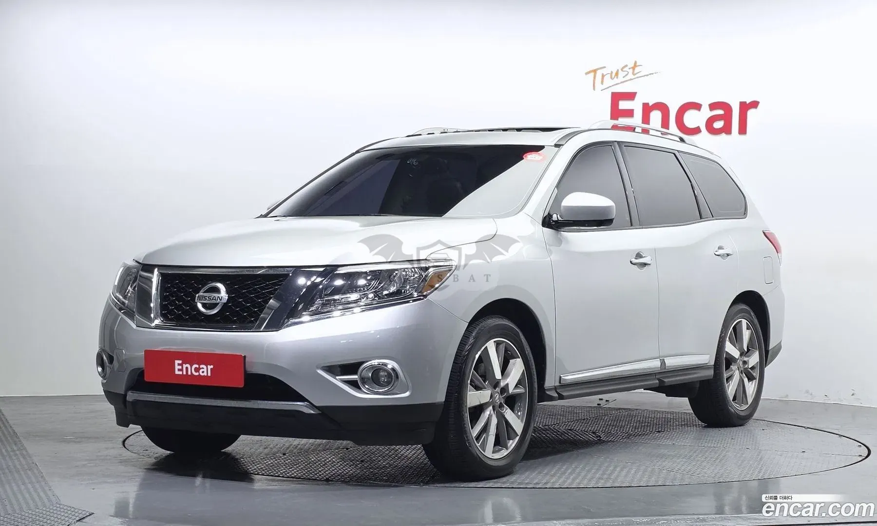 Nissan Pathfinder 3.5 4WD 2015