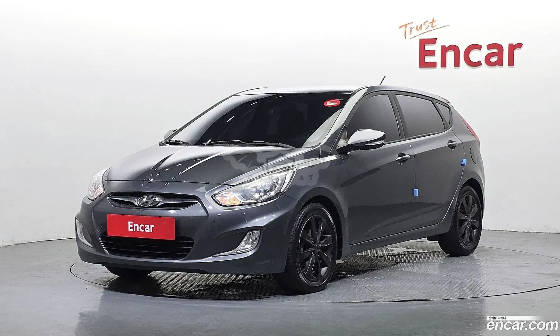 Hyundai Accent Diesel WIT 1.6 VGT Premier 2012